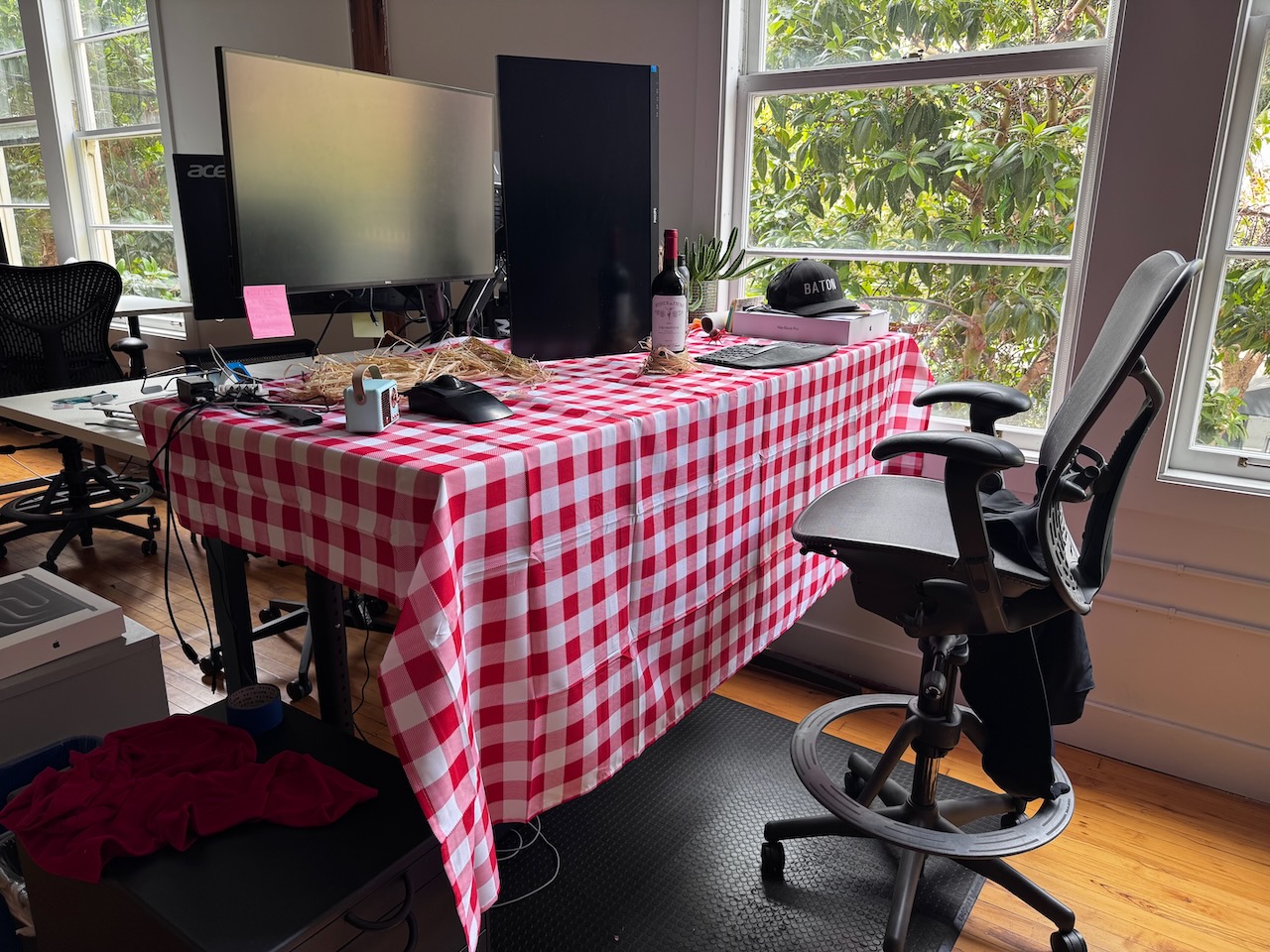 Photo of my boss's desk, decorated with an Italian theme My boss's desk